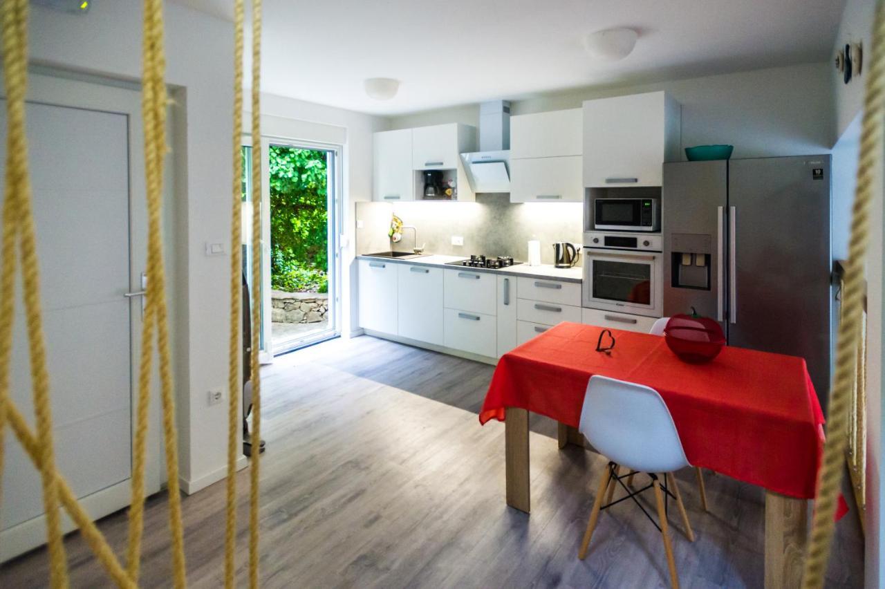 Apartments Jedro 佩特坎内 外观 照片