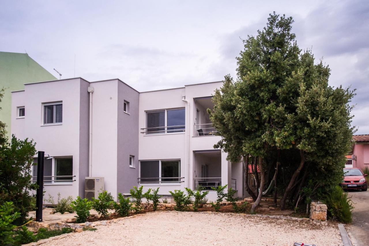 Apartments Jedro 佩特坎内 外观 照片